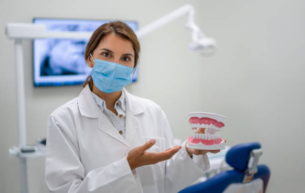 Best Dentist for Tooth Abscess  in Pinckney, MI