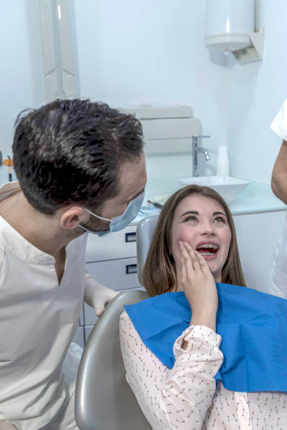 Best Emergency Tooth Extraction  in Pinckney, MI